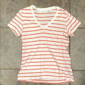 Levi’s V Neck TShirt